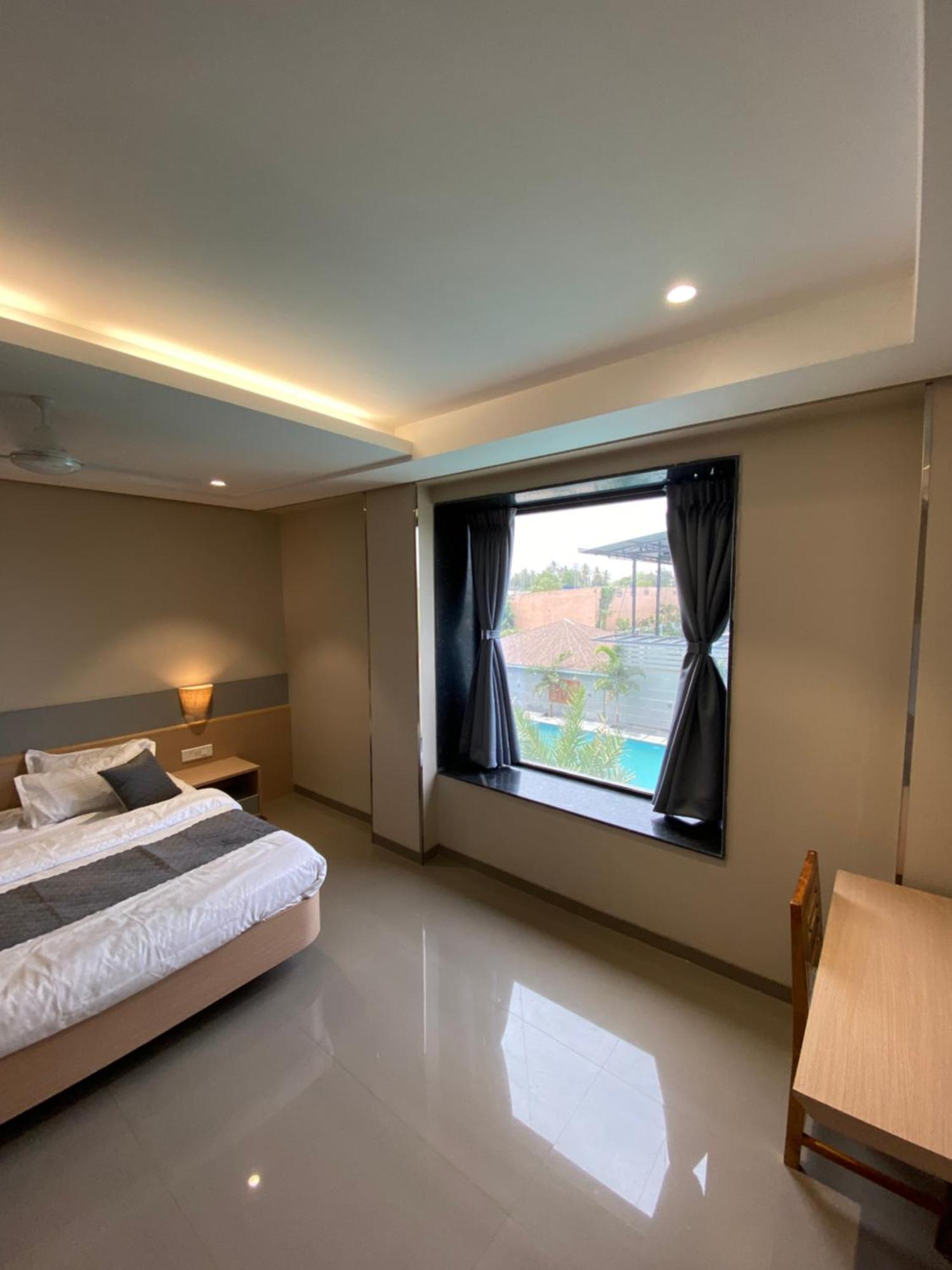 The Pavilion Park Resort 马莱冈 外观 照片