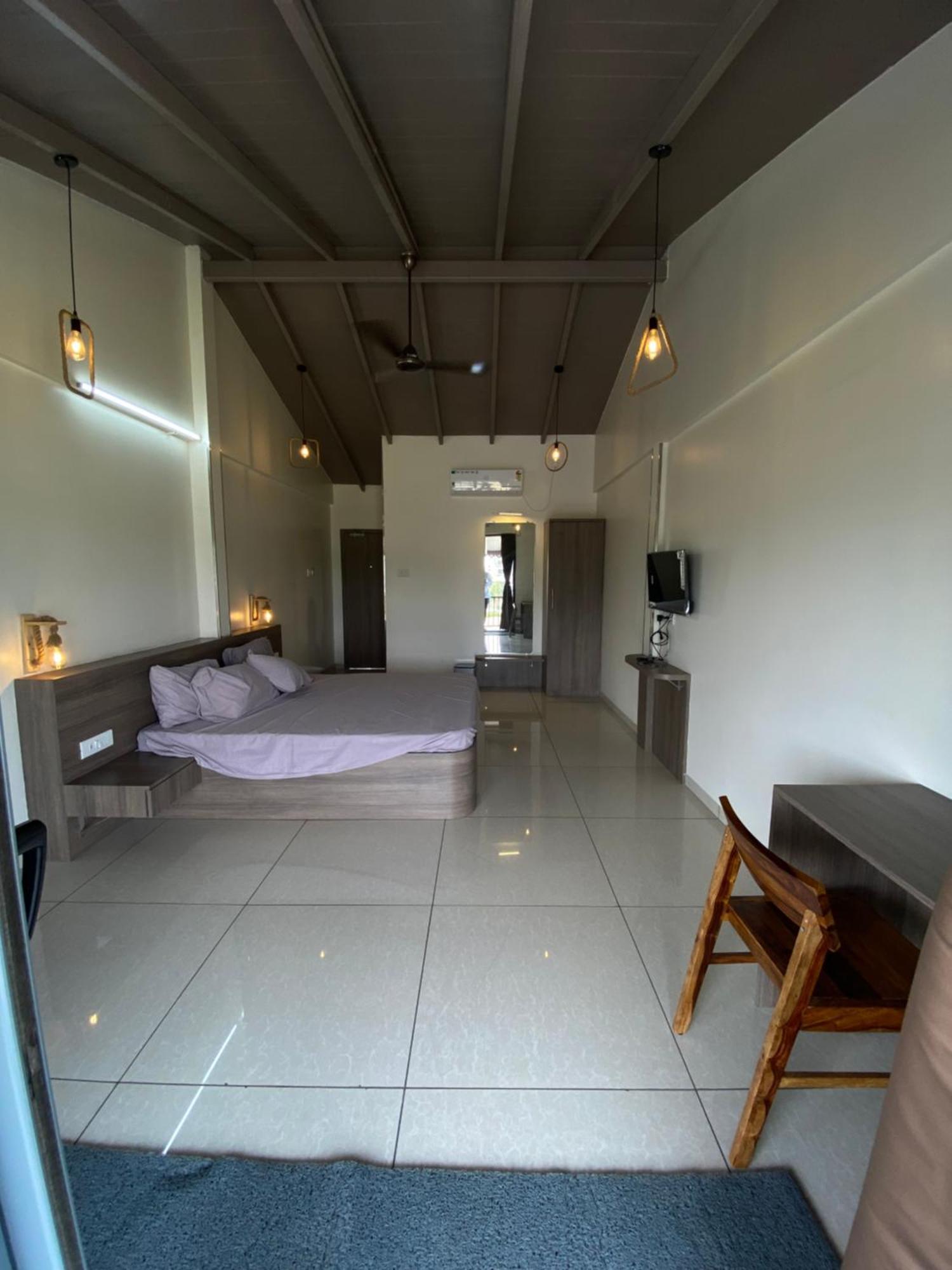 The Pavilion Park Resort 马莱冈 外观 照片
