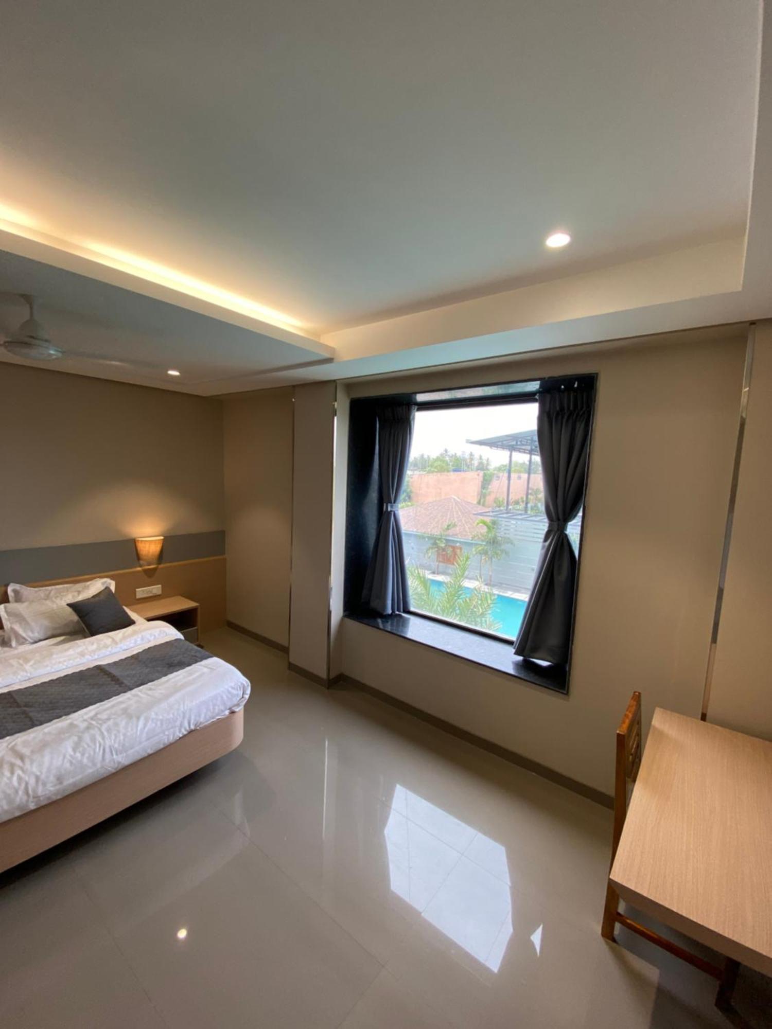 The Pavilion Park Resort 马莱冈 外观 照片